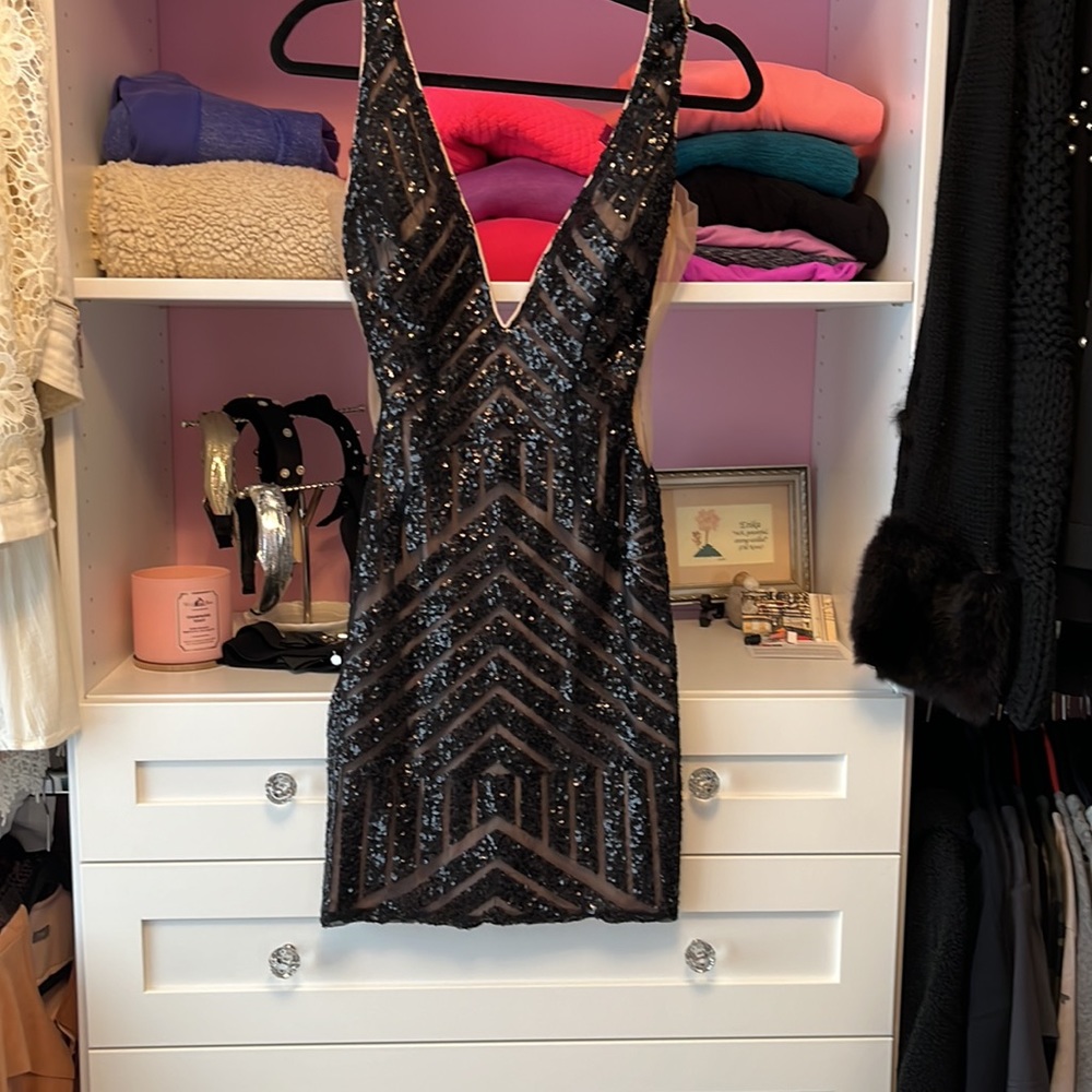 never worn Jovani dress - Picture 2 of 6